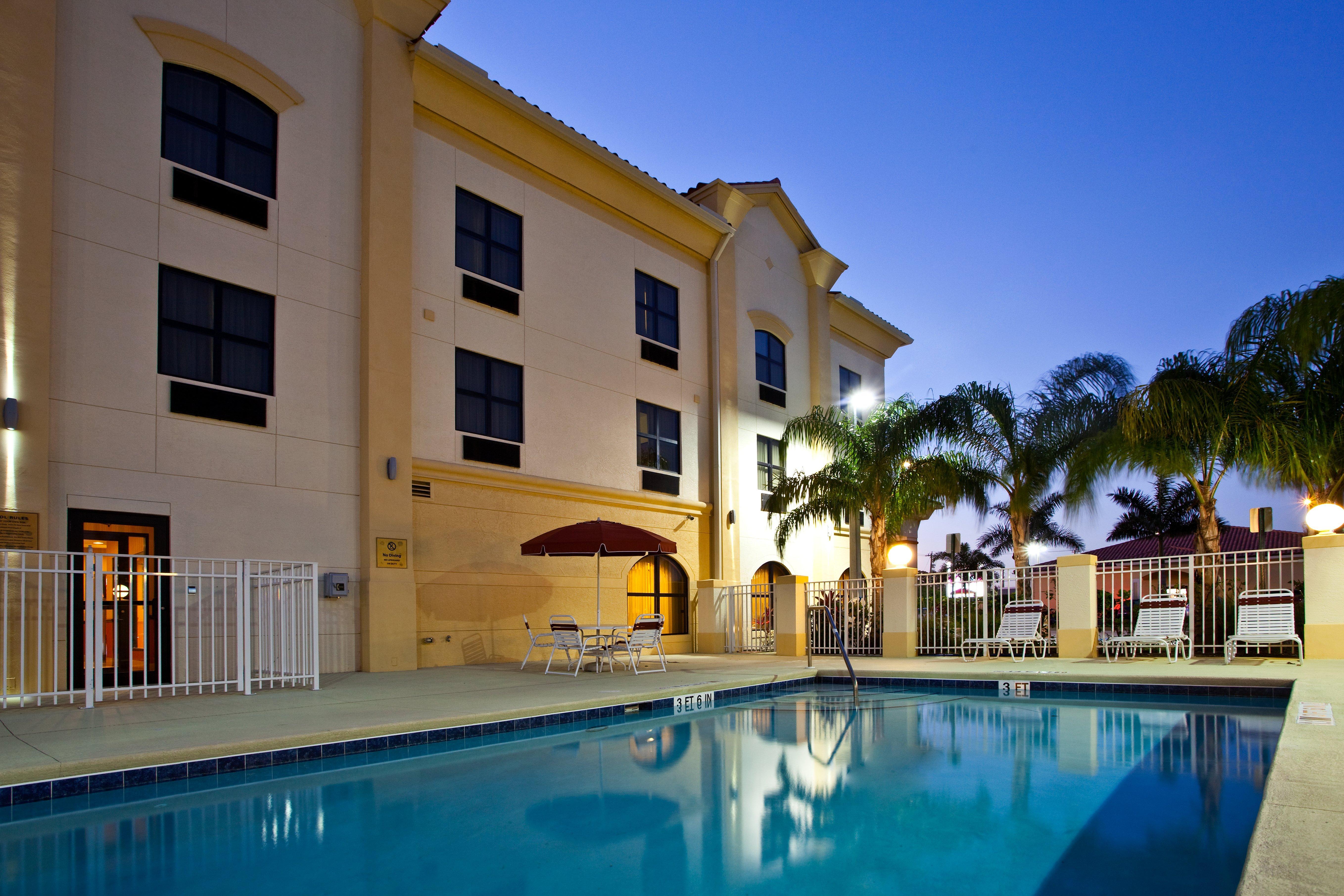Holiday Inn Express Stuart By Ihg Palm City Εξωτερικό φωτογραφία